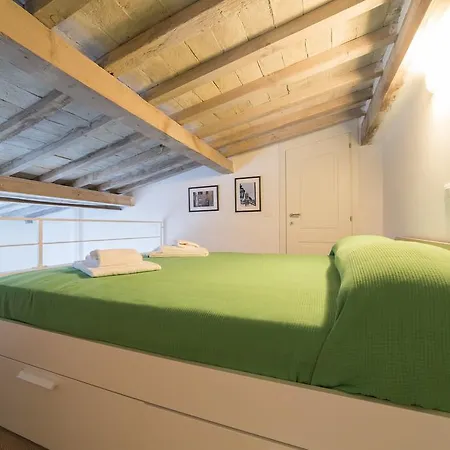 Central Station Lovely Apartment Firenze Esterno foto