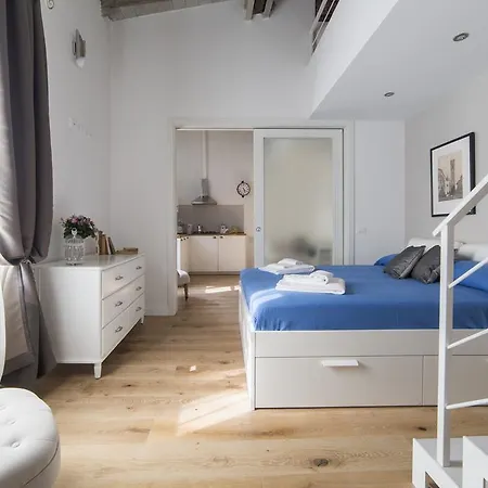 Central Station Lovely Apartment Firenze Esterno foto
